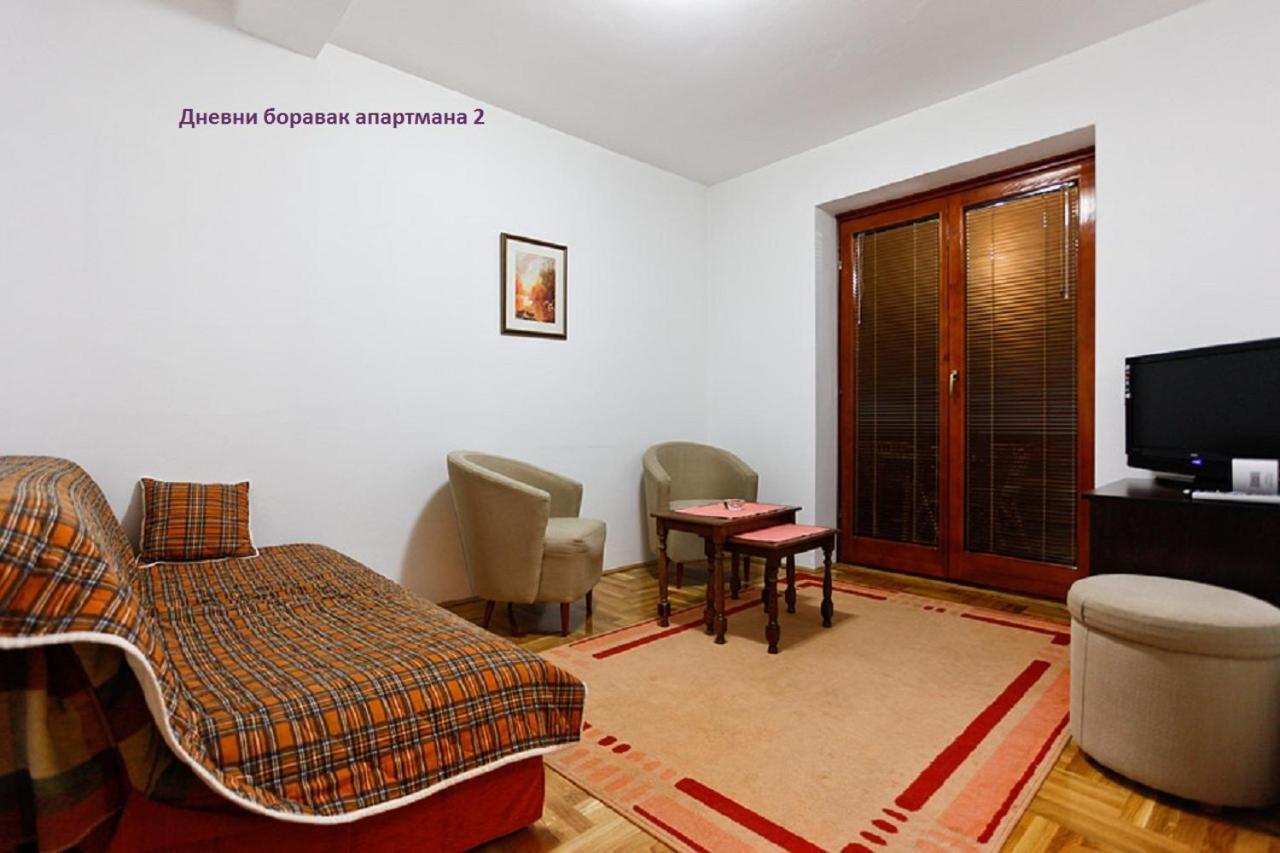 Apartment Oko *